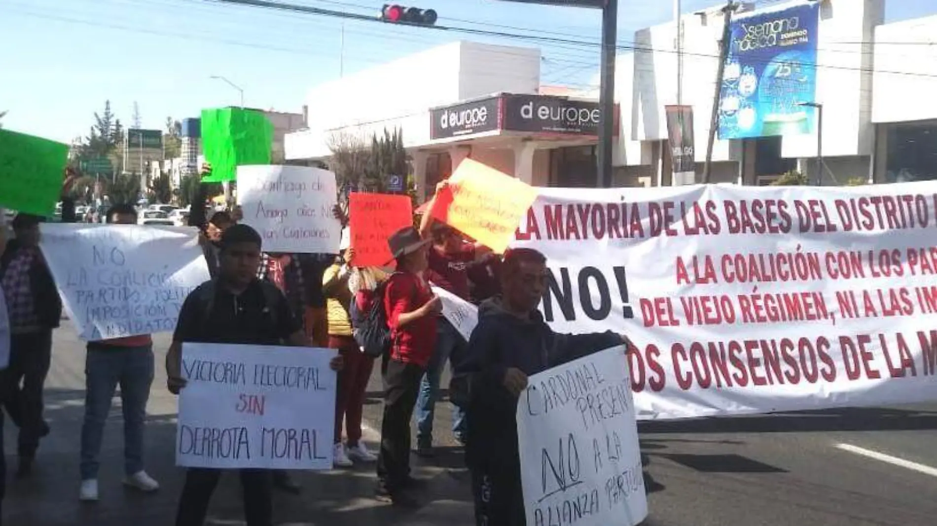 MANIFESTACIÓN MORENA (2)